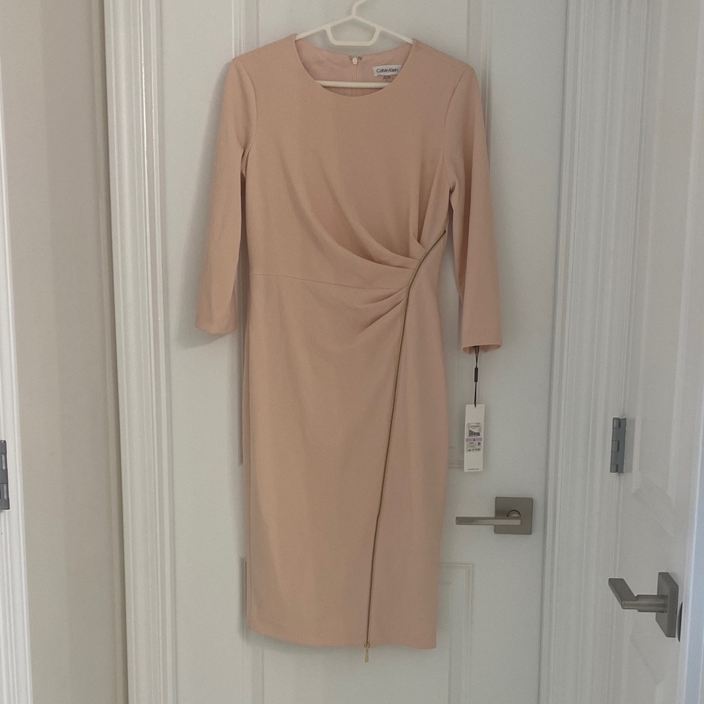 Calvin Klein Women's Long Sleeve Cream Dress